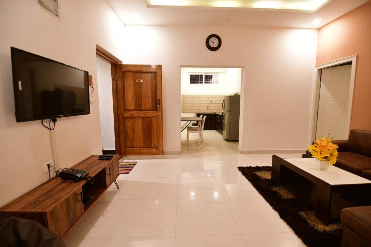 Xcel Luxury Hotel Apartments-Home Living Redefined Mysore Exterior photo